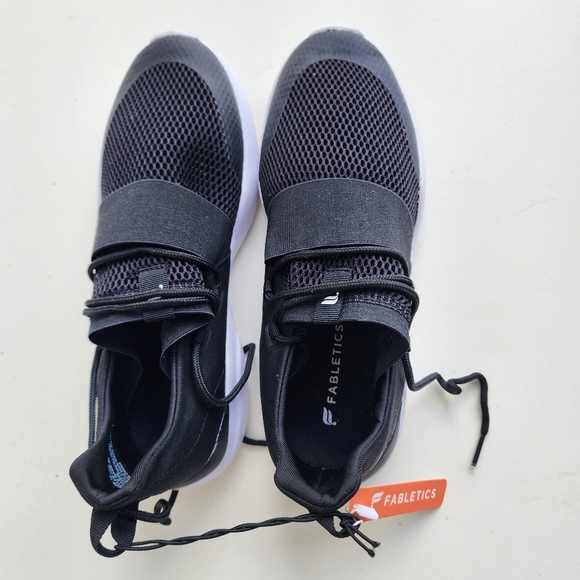 New Fabletics Zephyr Women’s Black Running Comfort Shoes Size 10 - Picture 3 of 9